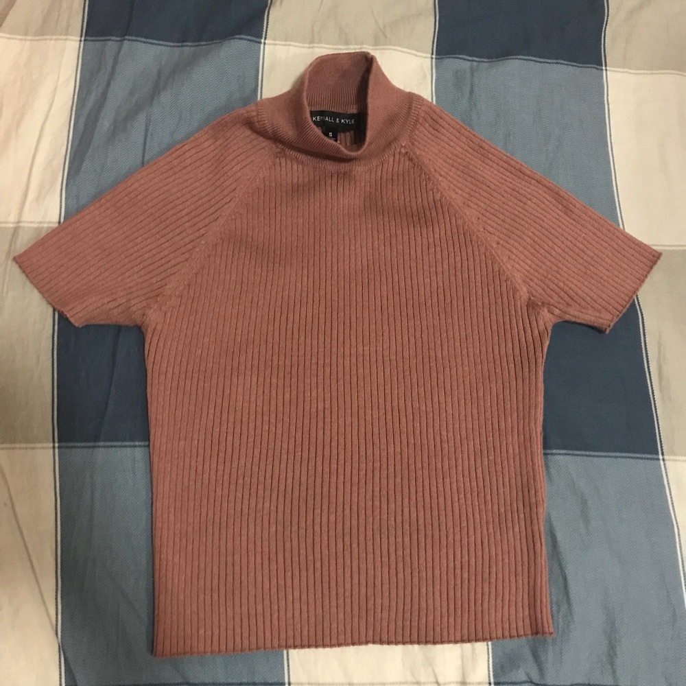 Kendall & Kylie fitted crop top